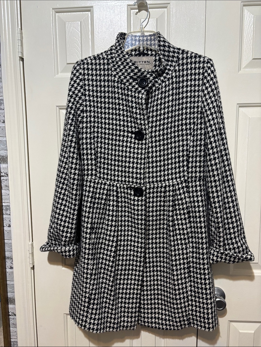 Bitten by Sarah Jessica Parker Black and White Houndstooth Jacket
